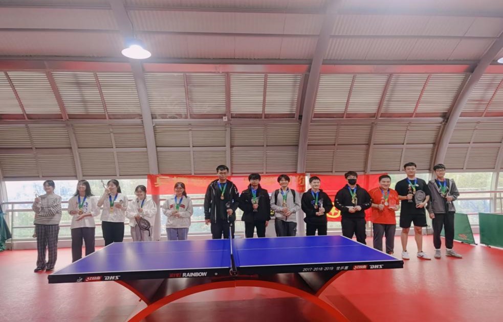 2022“新生杯”乒乓球大赛圆满...